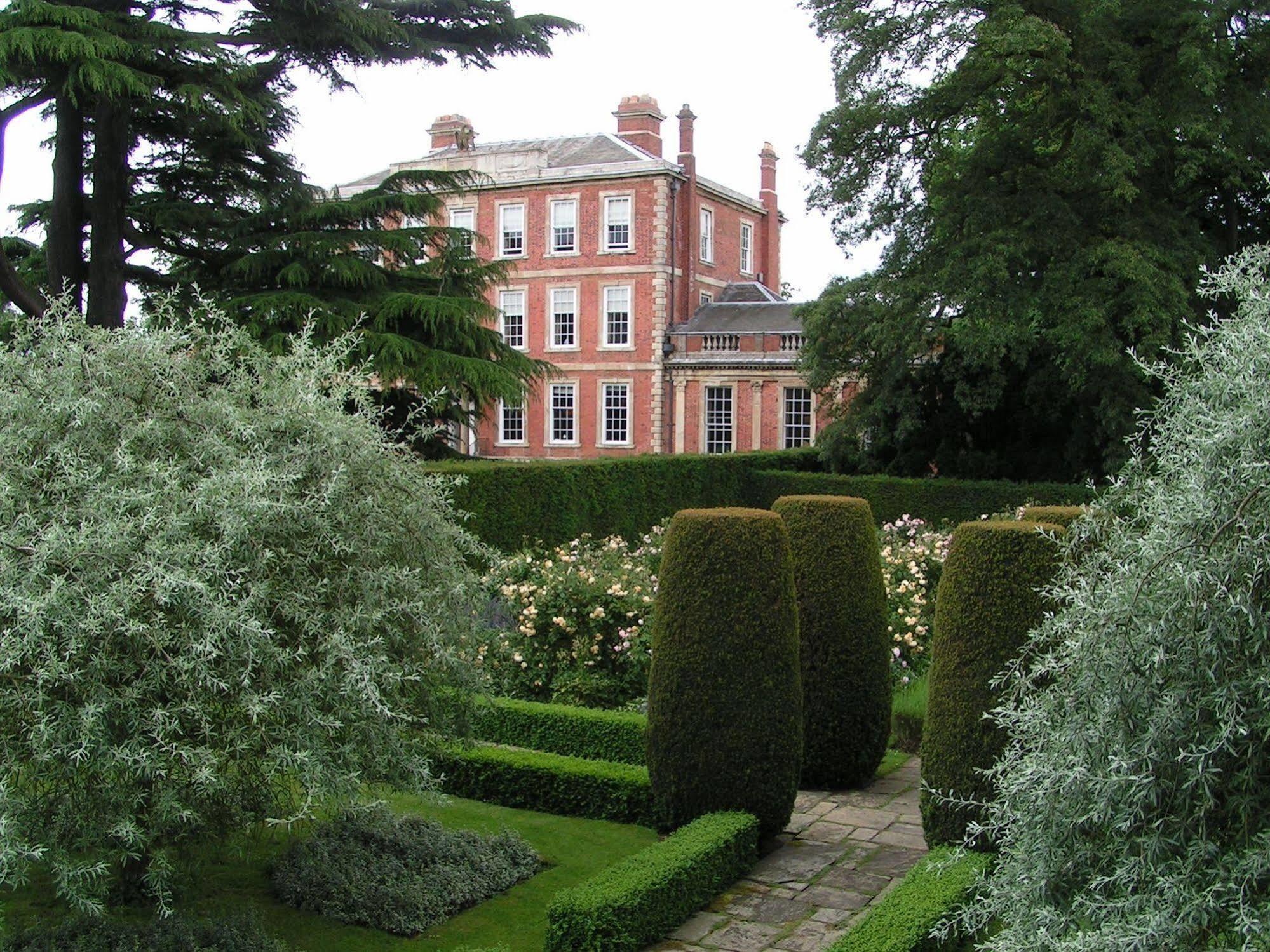 Middlethorpe Hall &